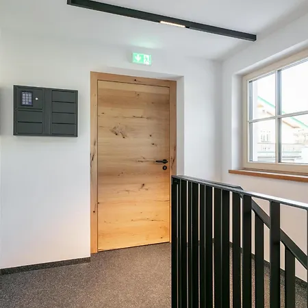 Haus Tauernblick 4 شقة *