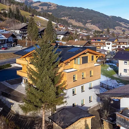 Haus Tauernblick 4 * Jochberg